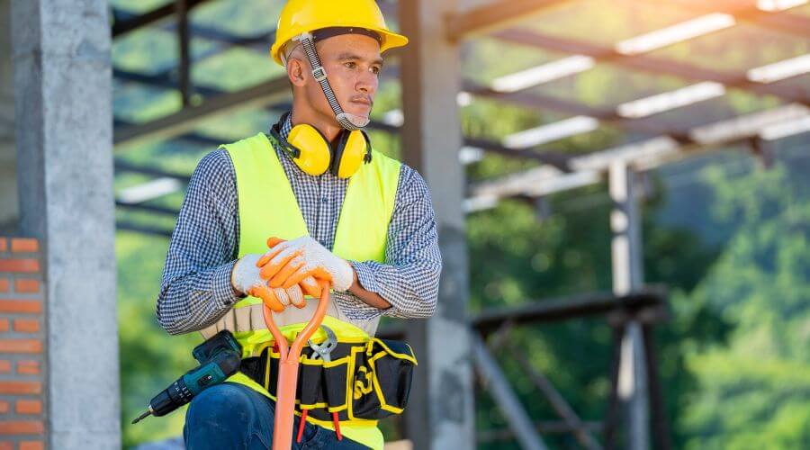 Professional gutter cleaning in Leroy, AL